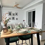 Bay, דירה *
